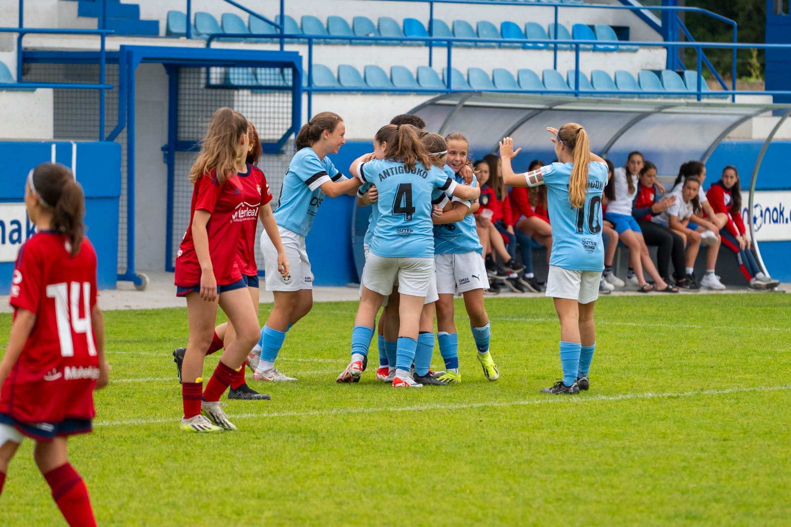 BUEN PAPEL DEL INFANTIL FEMENINO EN LA AZPEITIA CUP